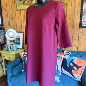 GAP Midi Shift Dress in Berry
